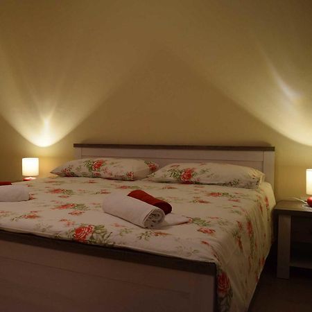 Guesthouse Marko Musalez Bagian luar foto